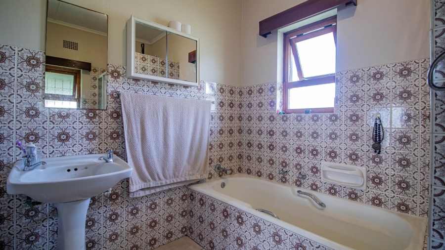 3 Bedroom Property for Sale in Beacon Bay Eastern Cape